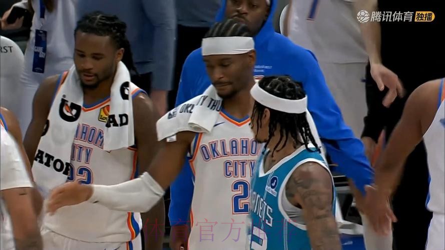 亚历山大21分 黄蜂客场爆冷大胜雷霆